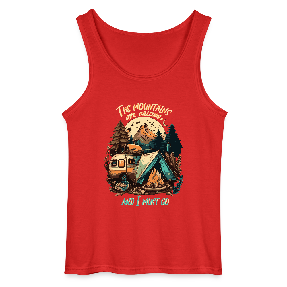 THE MOUNTAINS ARE CALLING | Gildan Männer Tank Top - Rot