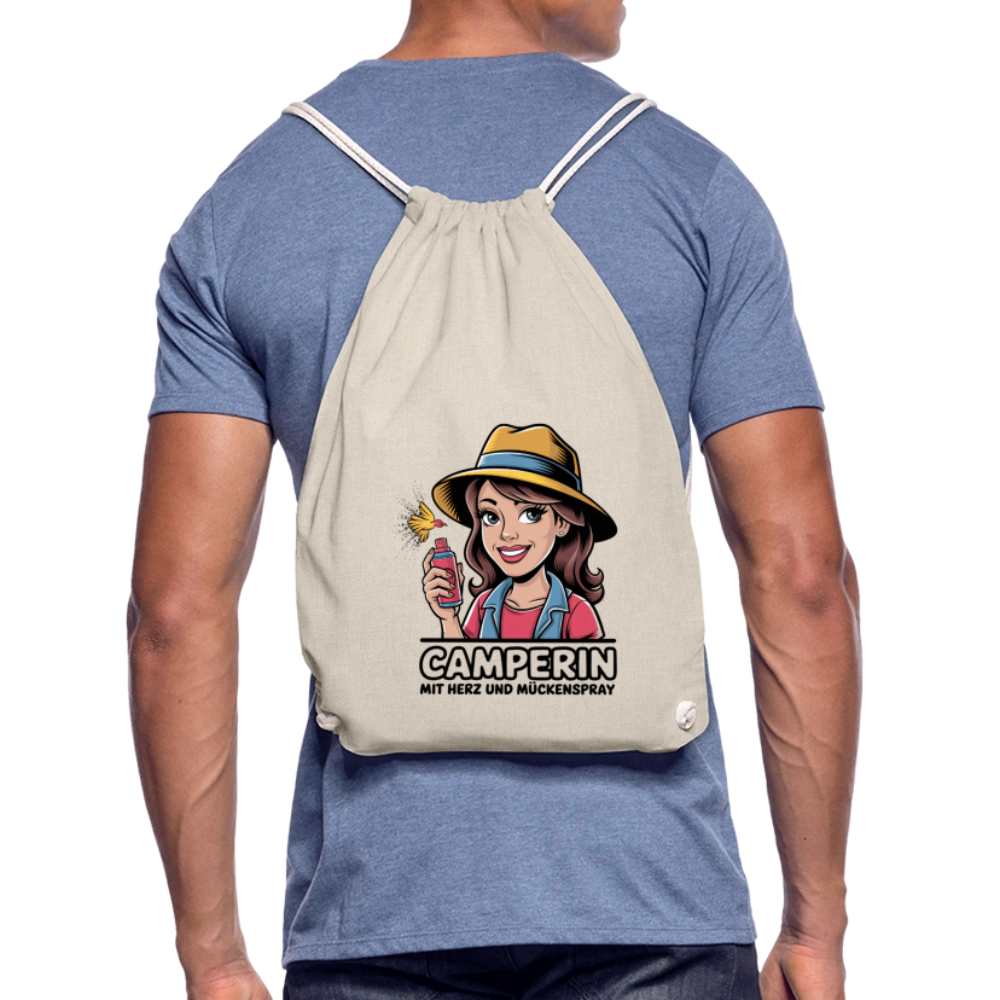 Camperin mit Herz und Mückenspray | Turnbeutel - Natur