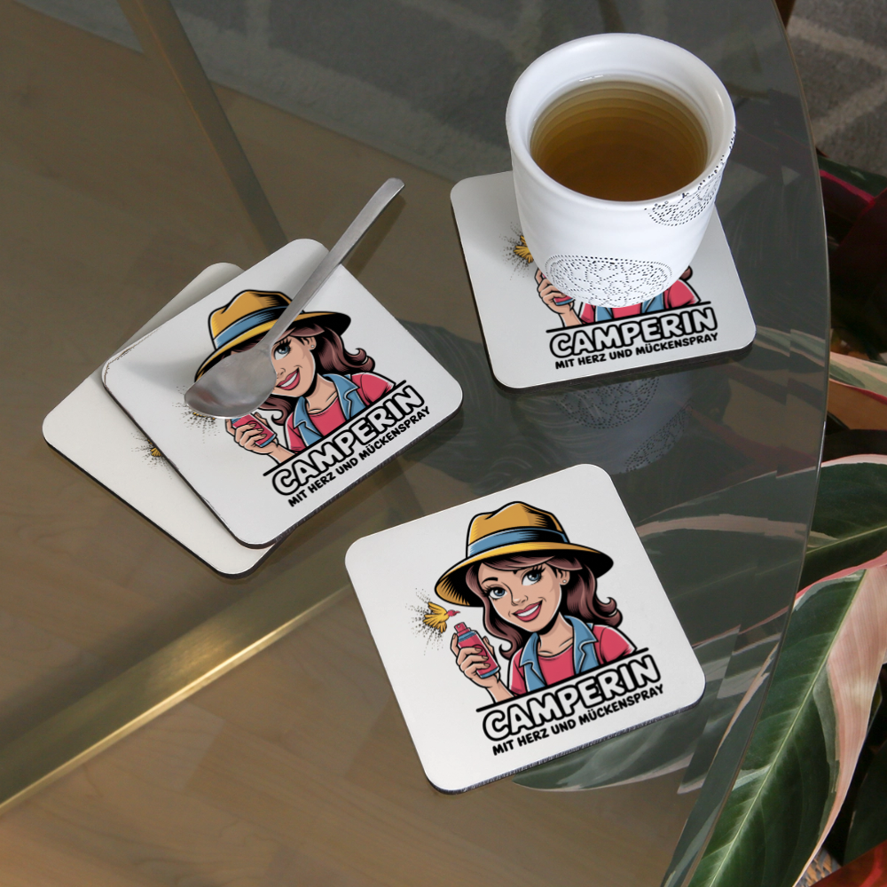 Camperin mit Herz und Mückenspray I Untersetzer (4-Set) - Weiß