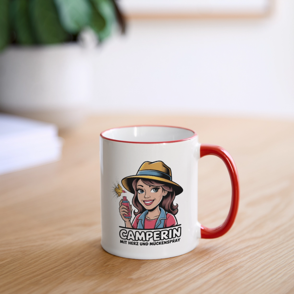 Camperin mit Herz und Mückenspray I Tasse zweifarbig - Weiß/Rot